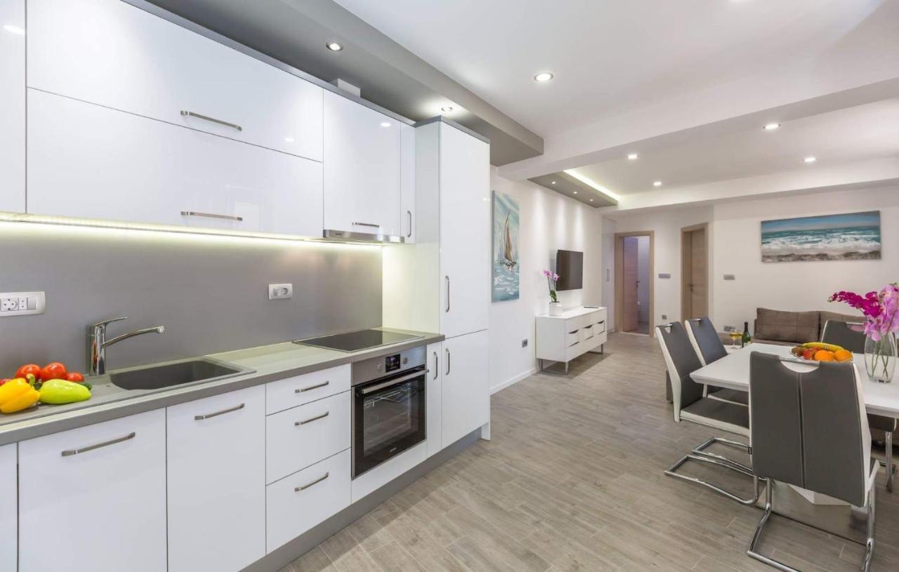 Apartman Dva Makarska Eksteriør billede